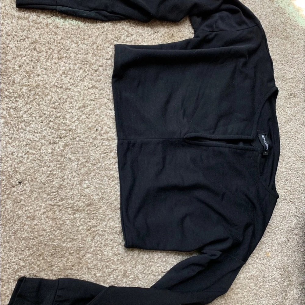 Cropped workout long sleeve